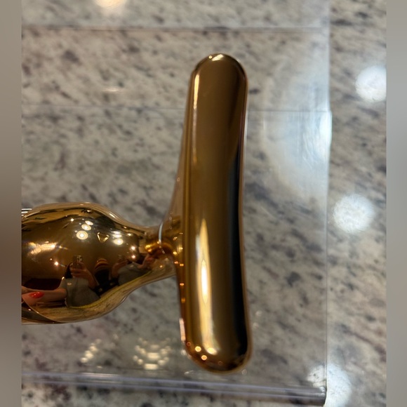 Gushiyuta lifting and tightening facial tool introducer. 3 pieces. Battery. - Picture 11 of 13